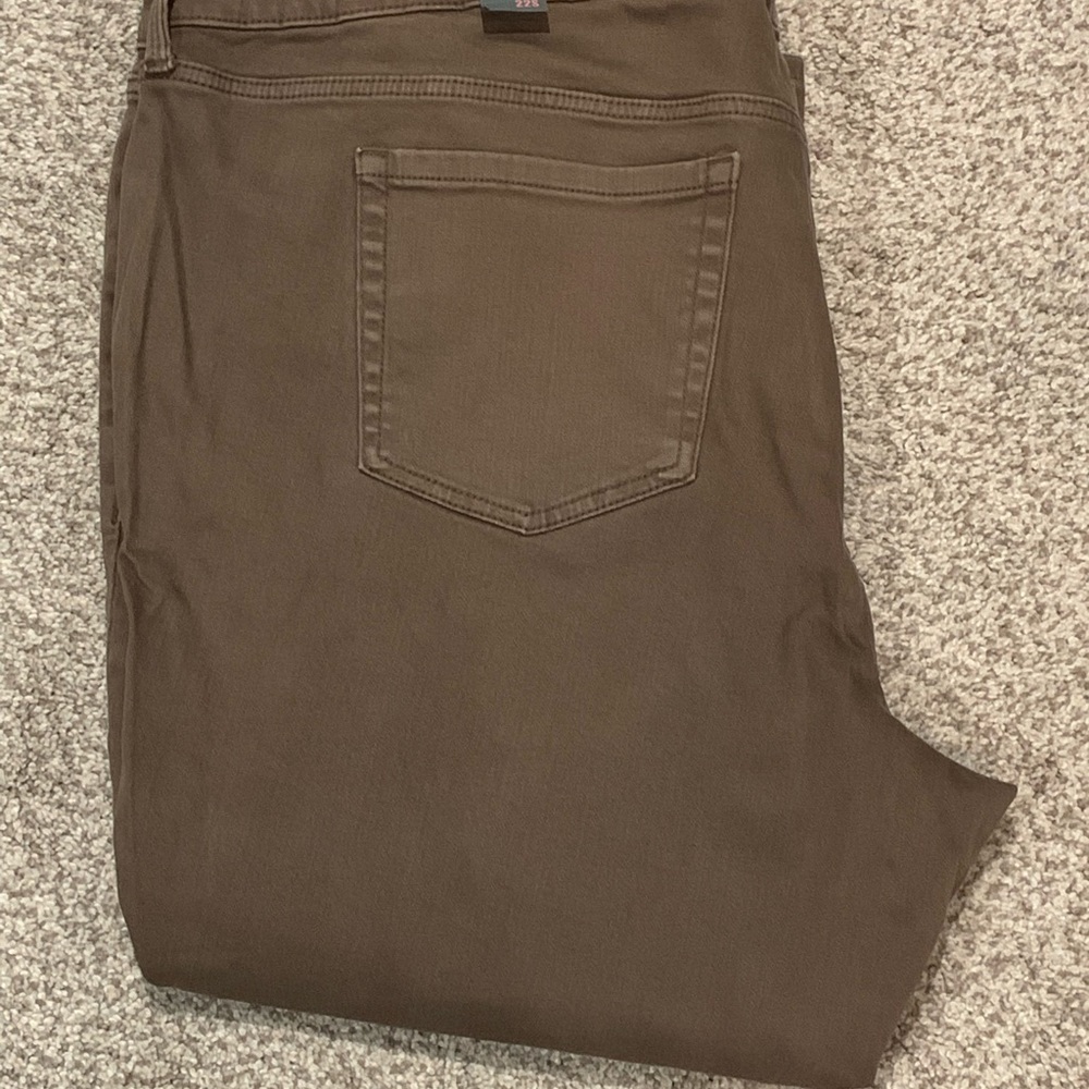 Torrid skinny jeans size 22S NWT’s